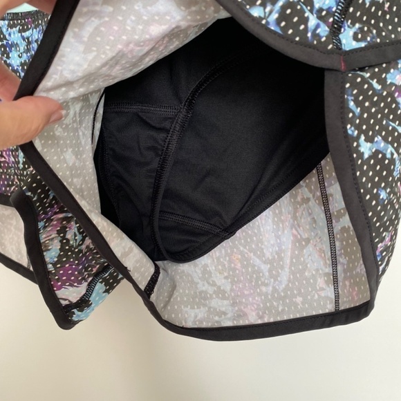 Lululemon Run: Speed Short *4-way stretch Size 6 Floral Sport Tranquil B… - Picture 8 of 11